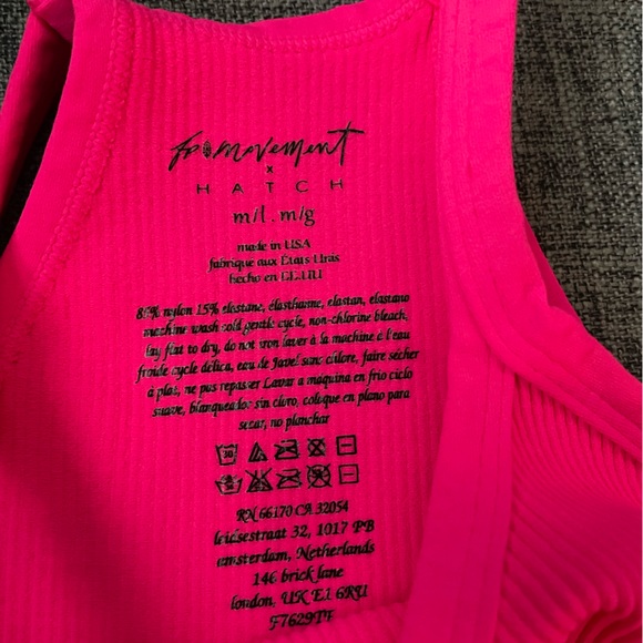 NWOT Free People Movement Happiness Runs Crop Tank in Hot Pink - Picture 7 of 9